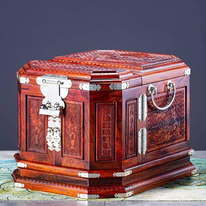Scatola di legno per gioielli vecchio legno prezioso