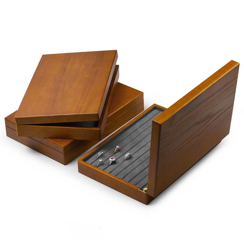 Scatola di legno per gioielli <br /> Scomparti