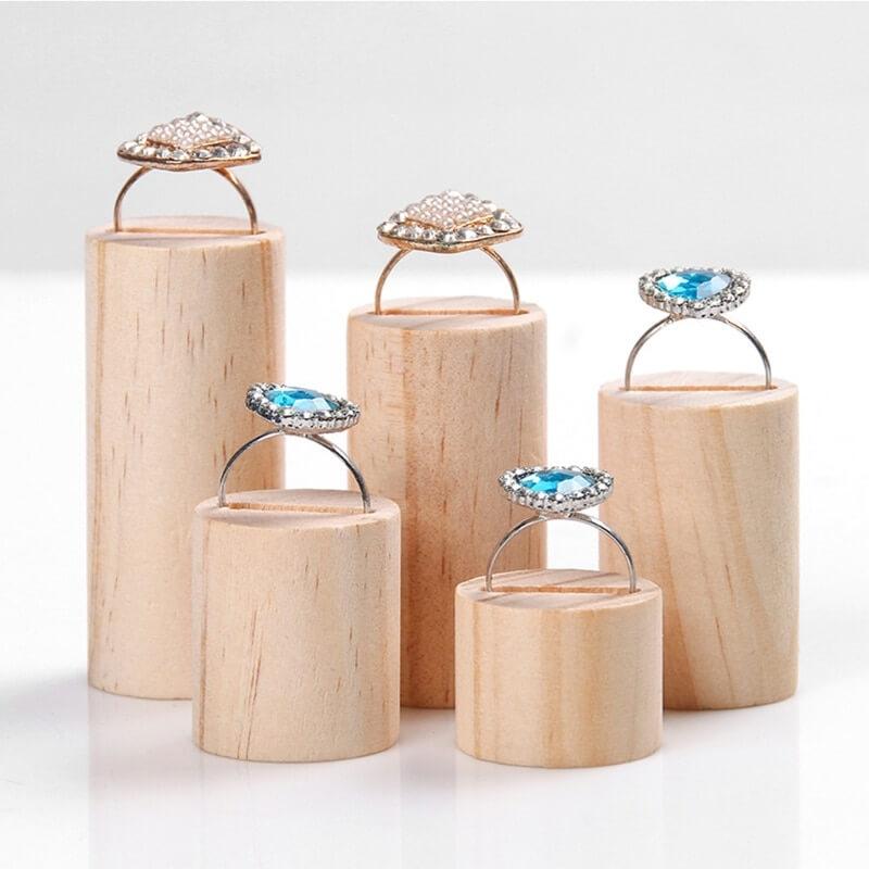 Porta anelli <br /> Legno