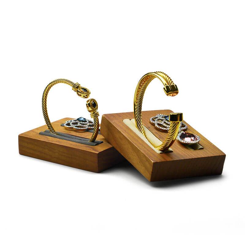 Espositore professionale di gioielli in legno
